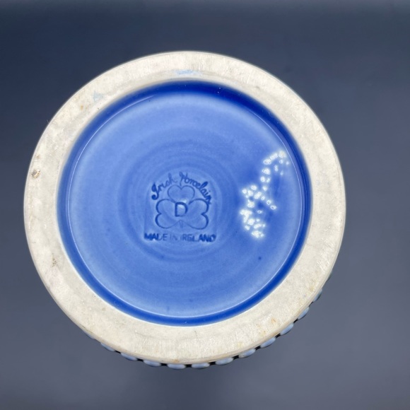 VINTAGE WADE IRISH PORCELAIN— 6.5” BEER STEIN WITH PHEASANTS— BLUE/GREEN - Picture 2 of 6